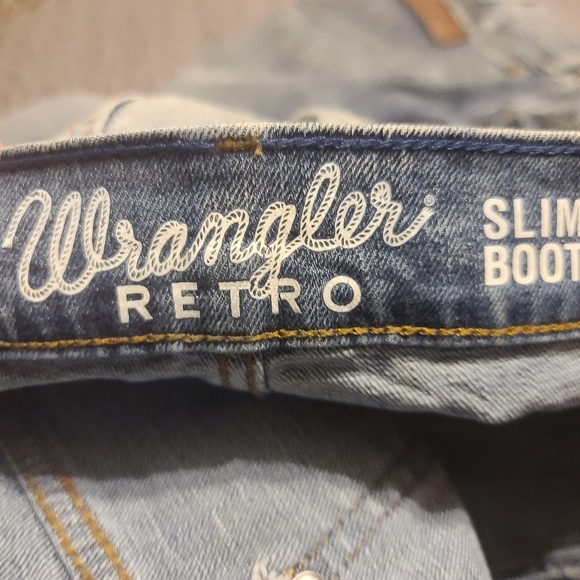 Men's Wrangler Retro Jeans $45 EACH - Picture 2 of 5
